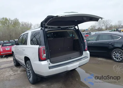 2018 GMC Yukon Denali z USA, uszkodzony, nr VIN 1GKS2CKJ5JR210184